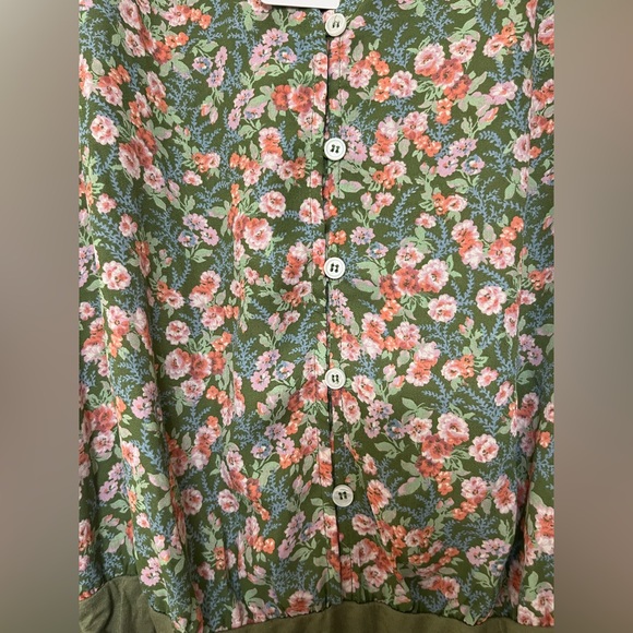 NEW Heyson Floral Flowy Bodysuit Size S - Picture 2 of 5